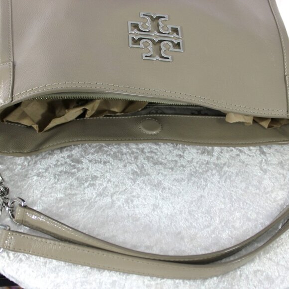 Tory Burch Patent Leather Chain Strap Tote Taupe Beige NWOT - Picture 4 of 14